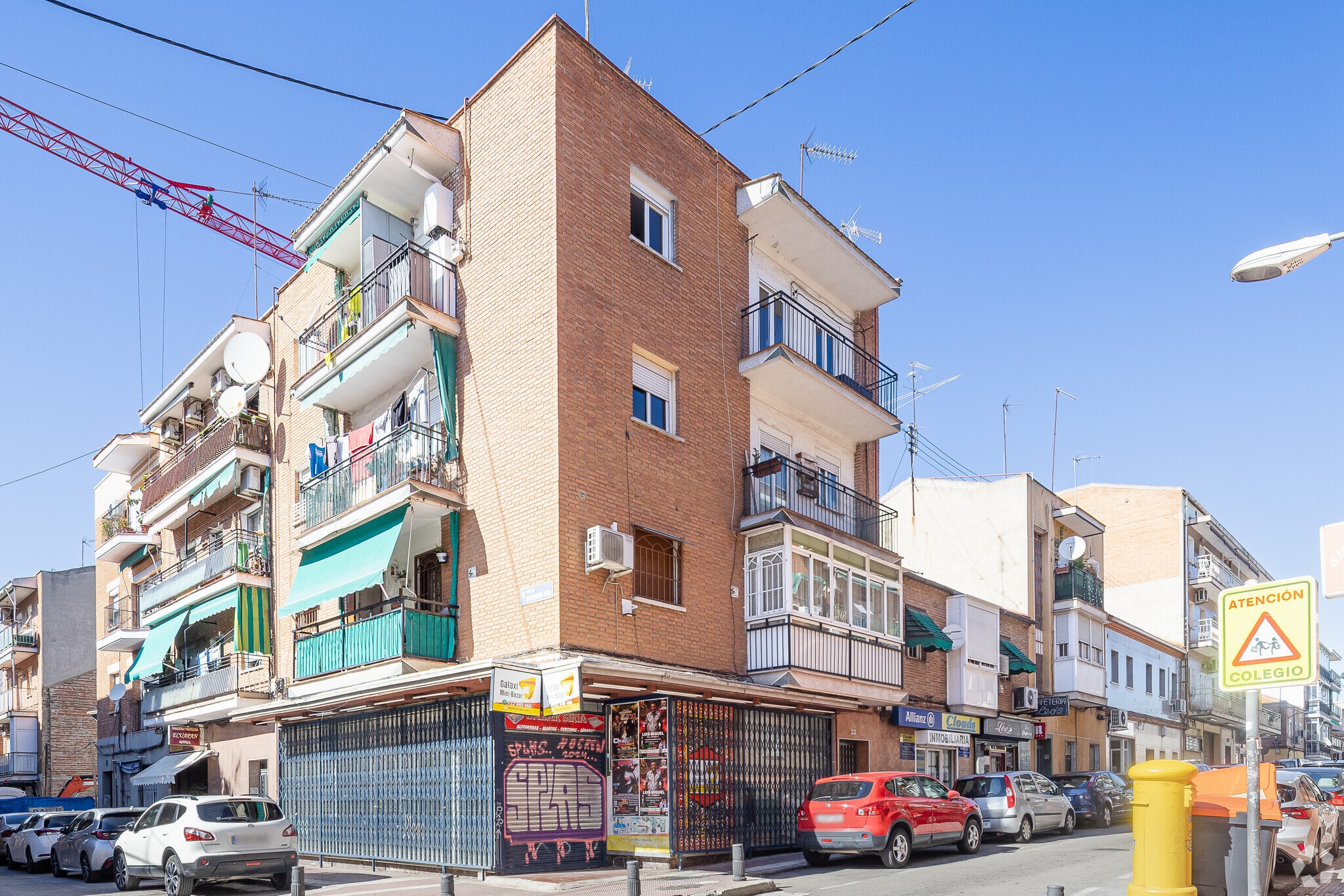Retail in Madrid, Madrid to rent Primary Photo- Image 1 of 3
