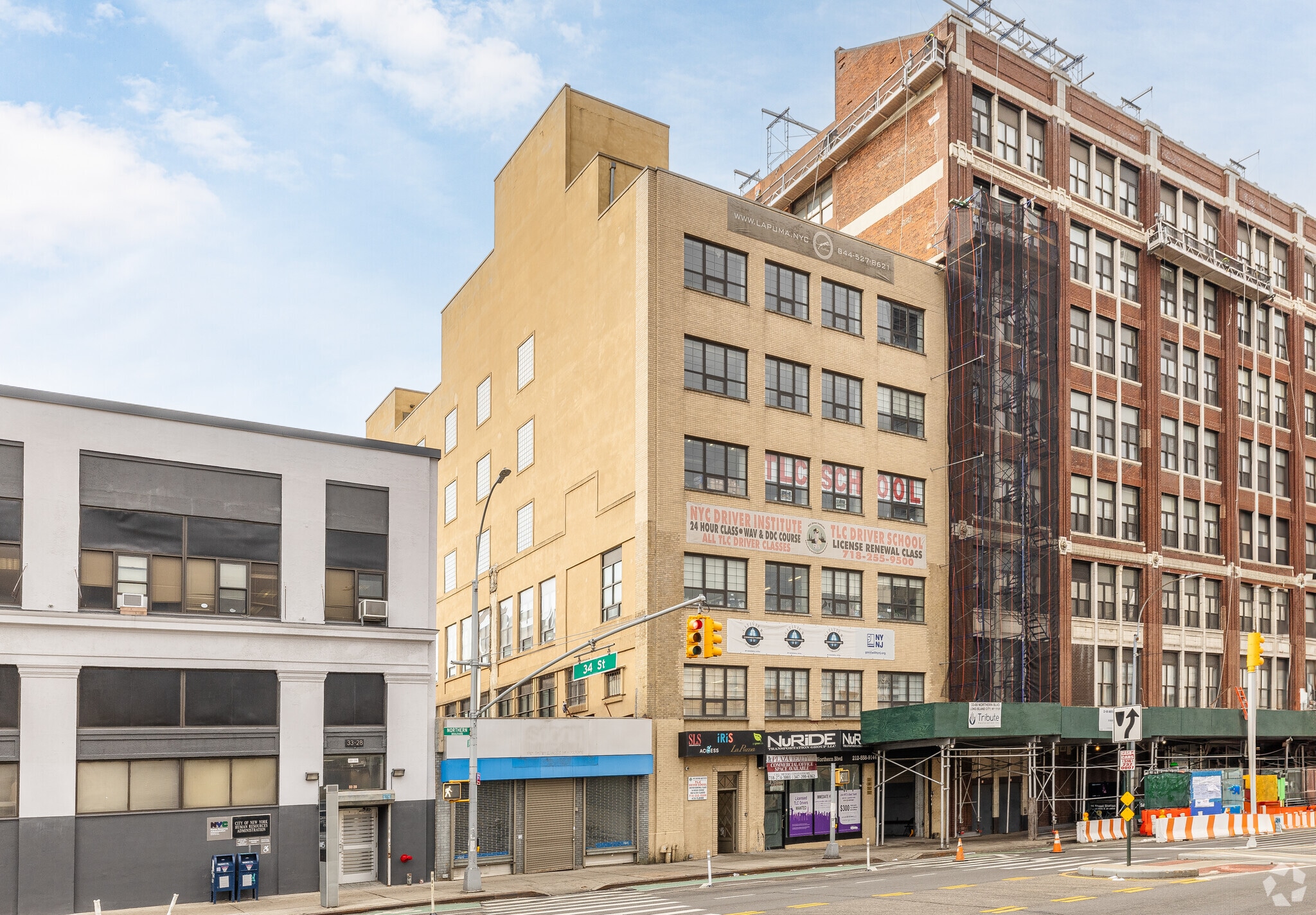 33-24 Northern Blvd, Long Island City, NY to rent Building Photo- Image 1 of 9