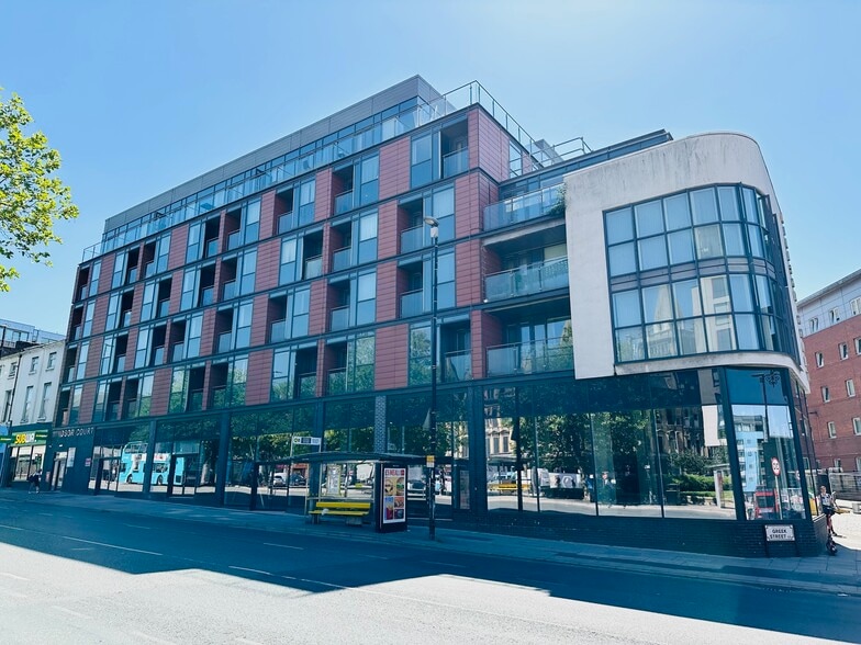 112-128 London Rd, Liverpool to rent - Building Photo - Image 2 of 11