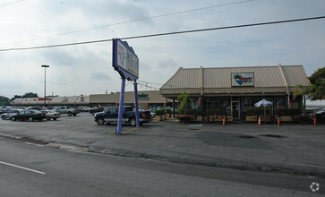 5000-5036 W Esplanade Ave, Metairie, LA for sale Building Photo- Image 1 of 1