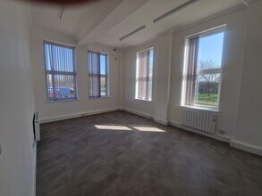 Middlesbrough Rd, Middlesbrough to rent Interior Photo- Image 2 of 3