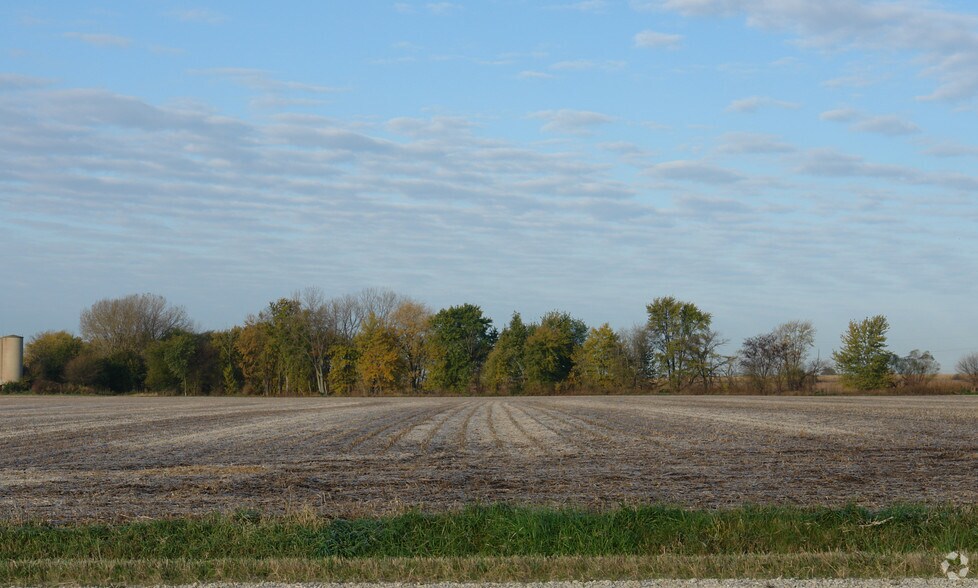 NWC Route 45 & E 6000N Rd, Bourbonnais, IL for sale - Primary Photo - Image 1 of 1