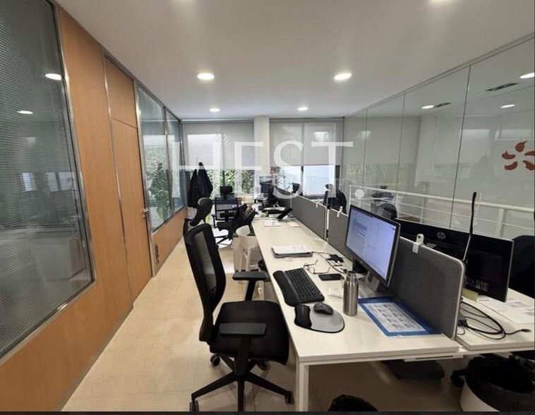 View Photo