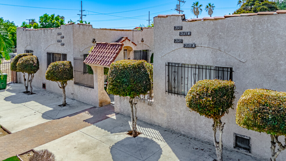 2643 S Budlong Ave, Los Angeles, CA for sale - Building Photo - Image 2 of 20