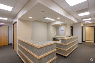 1445 N Hunt Club Rd, Gurnee, IL to rent Interior Photo- Image 2 of 2