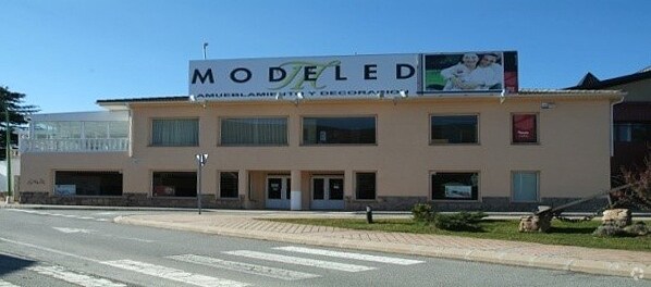 Calle Río Tajo, 42, El Espinar, Segovia to rent - Primary Photo - Image 1 of 1