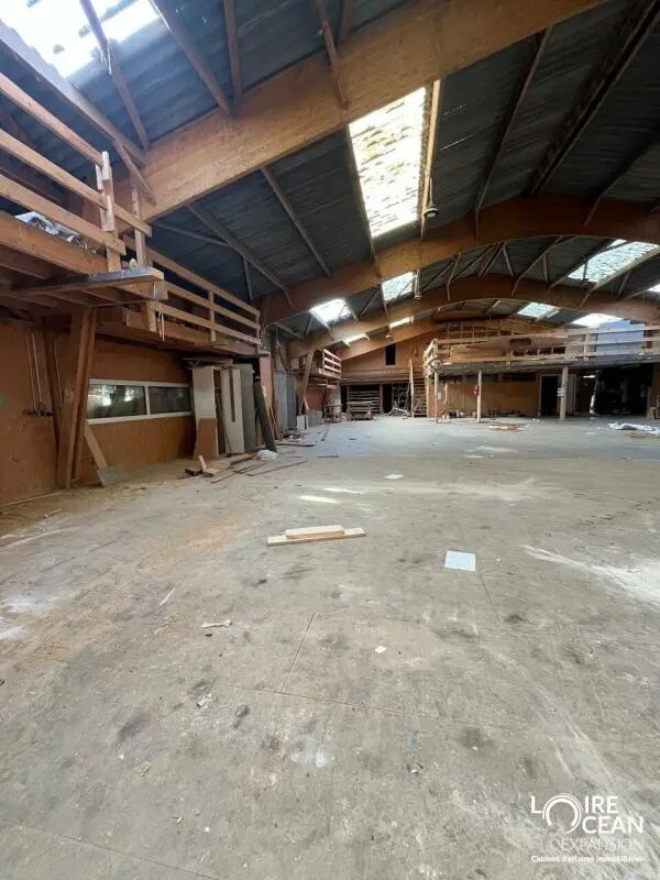 Vente Local d'activités 616 m² - Photo 1