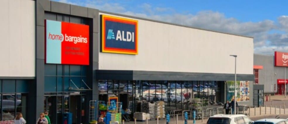 Portlethen Retail Park portfolio of 2 properties for sale on LoopNet.co.uk - Building Photo - Image 2 of 2