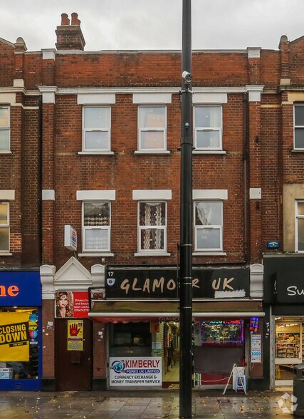 17 The Broadway, Southall for sale - Primary Photo - Image 1 of 1