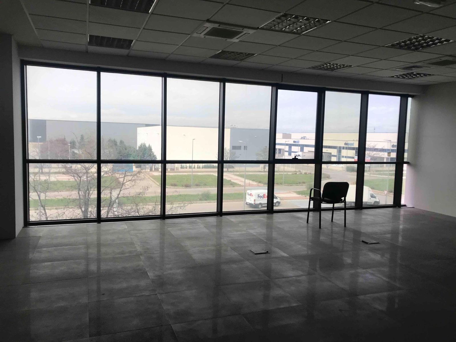 Office in San Fernando de Henares, Madrid to rent Interior Photo- Image 1 of 10