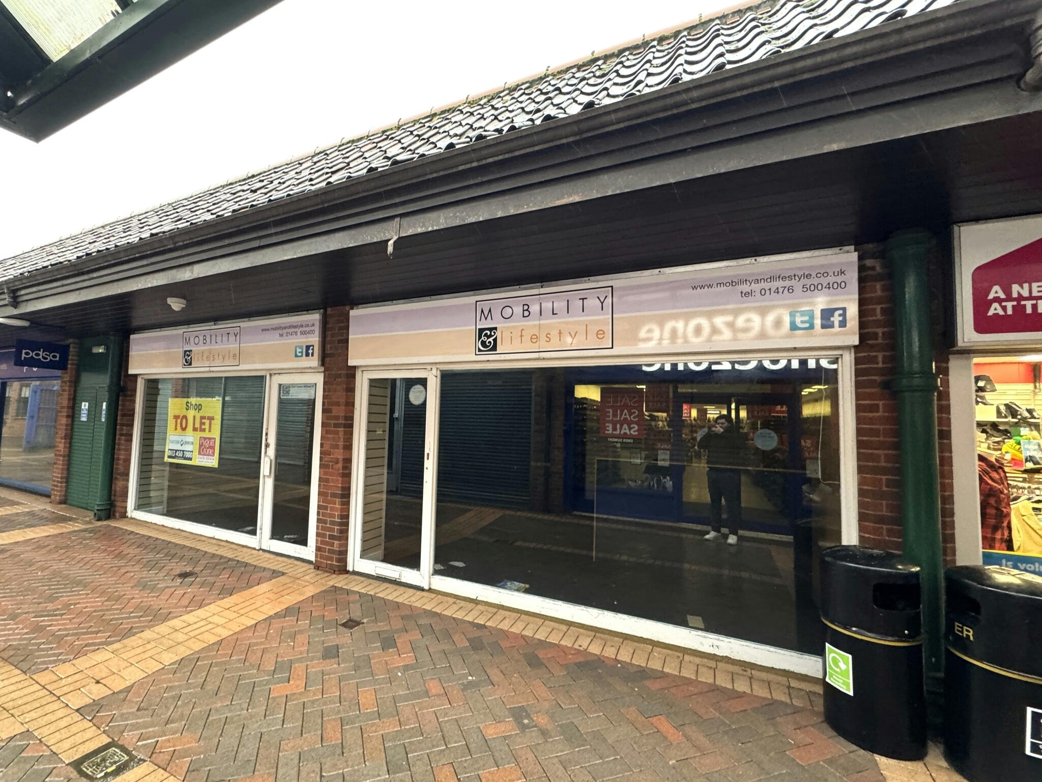 St Peters Hl, Grantham to rent Building Photo- Image 1 of 5