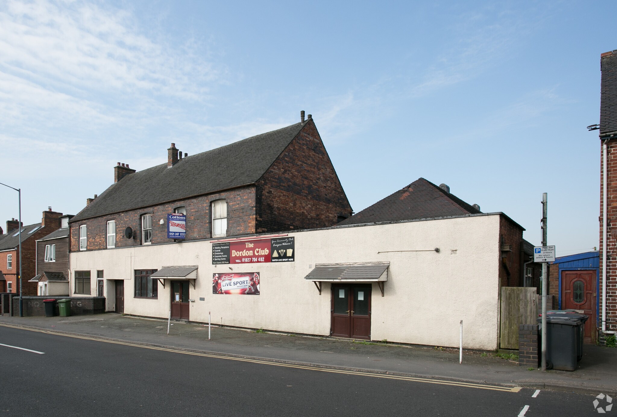 221 Long St, Dordon for sale Primary Photo- Image 1 of 1