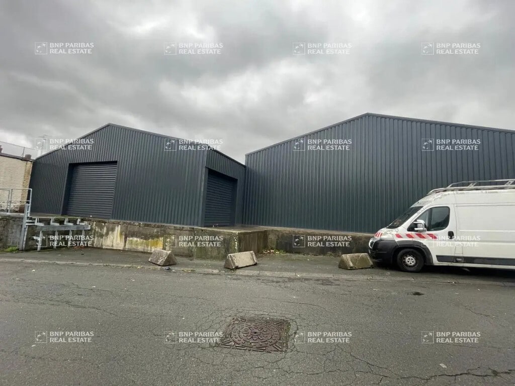 Vente Local d'activités 102 m² à 3 856 m² - Photo 1