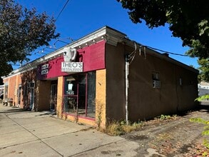 1 W Main St, Georgetown, MA for rent Building Photo- Image 2 of 9