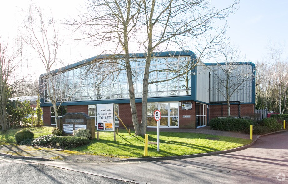 1-2 Manaton Clos, Exeter for sale - Primary Photo - Image 1 of 1