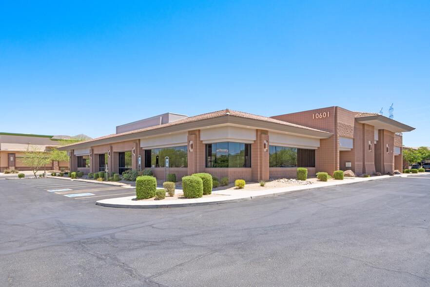 10601-10609 N Frank Lloyd Wright Blvd, Scottsdale, AZ for rent - Building Photo - Image 1 of 21