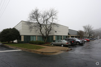 More details for 1800 Sandy Plains Pky, Marietta, GA - Light Industrial for Rent