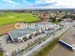 Varennes-lès-Mâcon, SEL - Aerial  map view