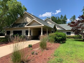 426 Calef Hwy, Barrington, NH for sale Primary Photo- Image 1 of 1