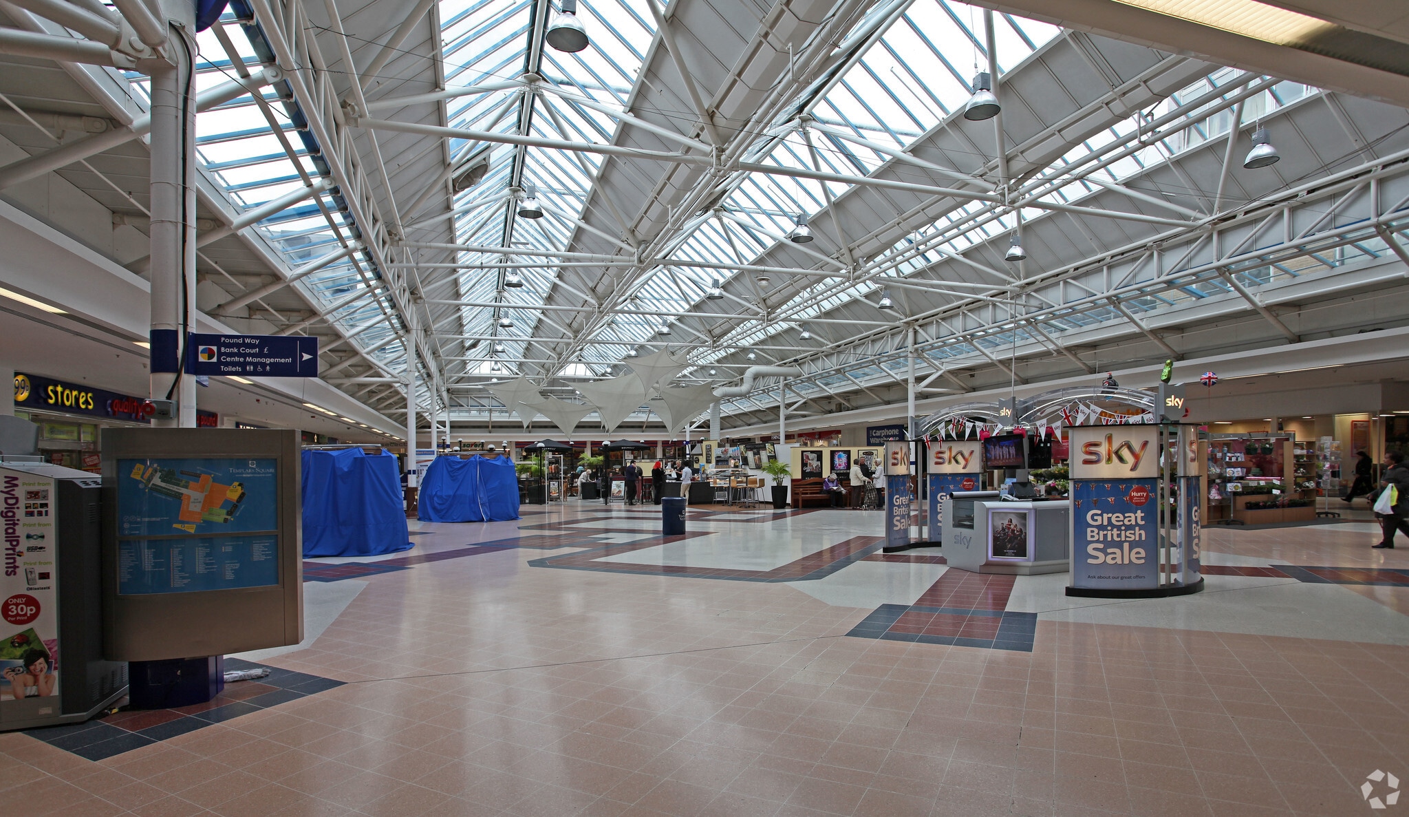 129 Pound Way, Oxford to rent Interior Photo- Image 1 of 5