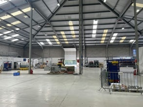 18 Barrs Fold Rd, Bolton to rent Interior Photo- Image 1 of 1