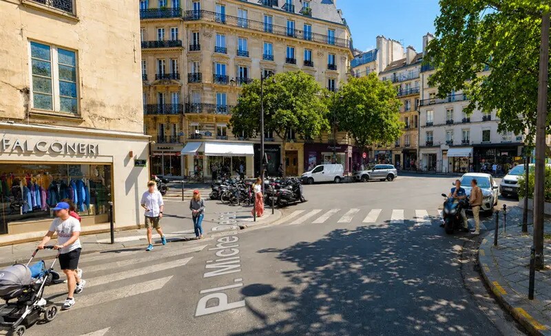 Retail in Paris to rent - Building Photo - Image 3 of 6