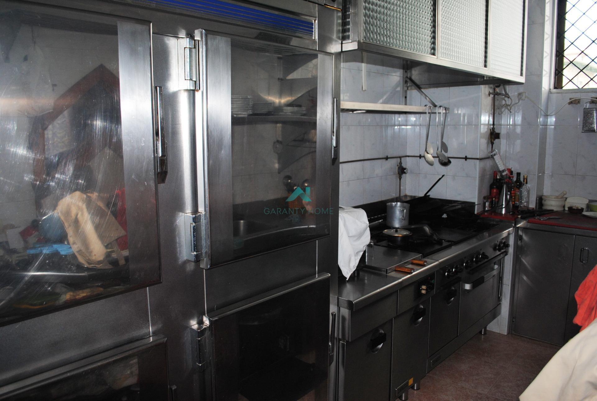 Retail in Ampuero, Cantabria for sale Interior Photo- Image 1 of 9