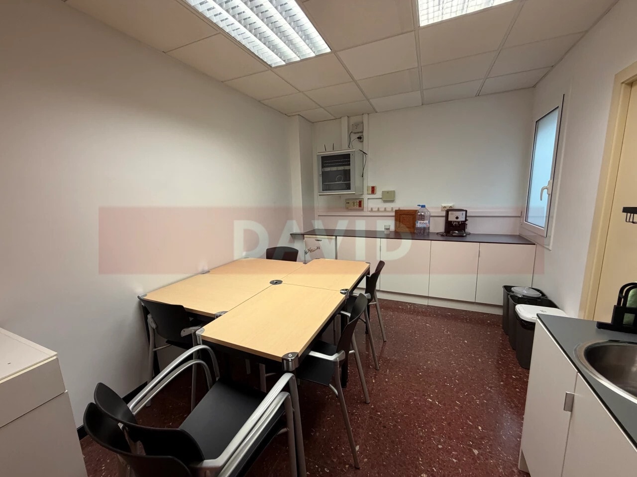 Office in Barcelona, Barcelona to rent Interior Photo- Image 1 of 9