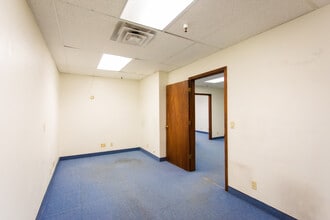 40 W Baseline Rd, Mesa, AZ to rent Building Photo- Image 2 of 5