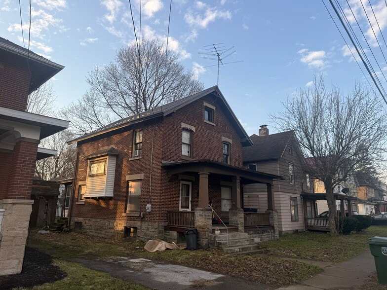 Jamestown 44 unit portfolio portfolio of 2 properties for sale on LoopNet.co.uk - Building Photo - Image 2 of 27