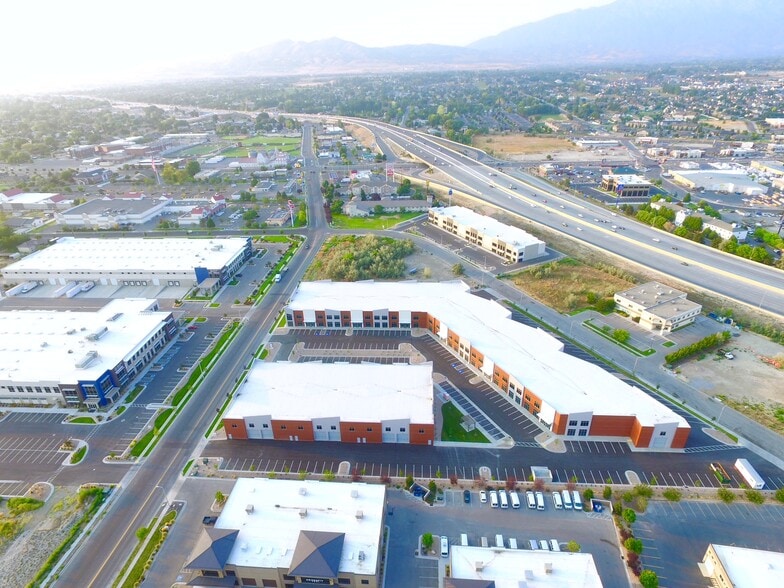 305 S 850 E, Lehi, UT to rent - Building Photo - Image 3 of 7