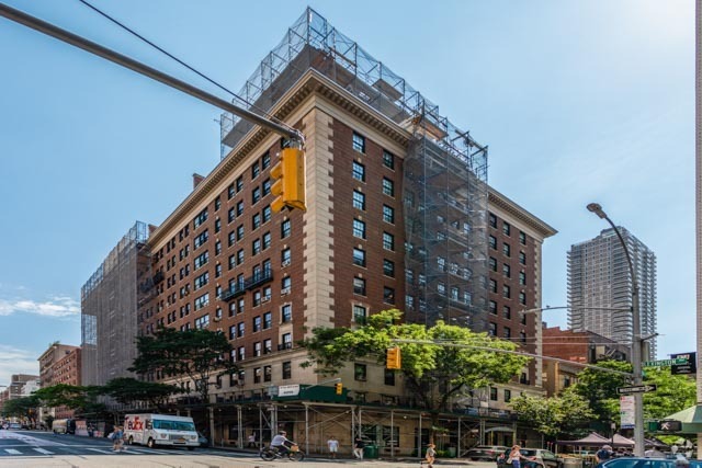 1311-1329 Lexington Ave, New York, NY for sale - Primary Photo - Image 1 of 1