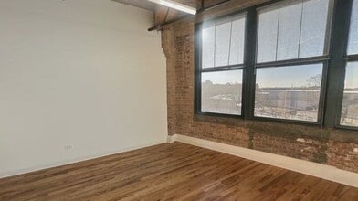 1200 W 35th St, Chicago, IL to rent - Commercial Listing Video 