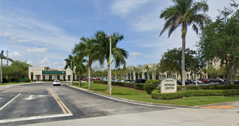 5493 Wiles Rd, Coconut Creek, FL for sale - Building Photo - Image 2 of 7