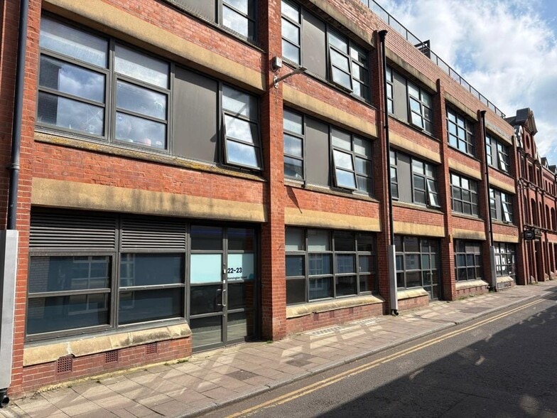 Unit C1 & C2, 22-23 Kensington St, Brighton for sale - Building Photo - Image 1 of 8