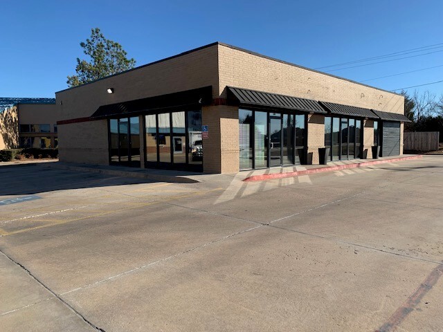 5104 S Sooner Rd, Oklahoma City, OK for rent - Building Photo - Image 2 of 2