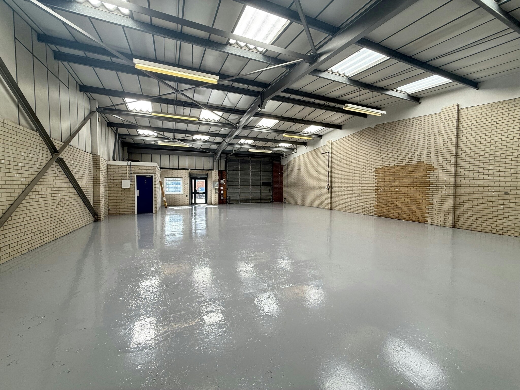 Harvester Way, Peterborough to rent Building Photo- Image 1 of 3