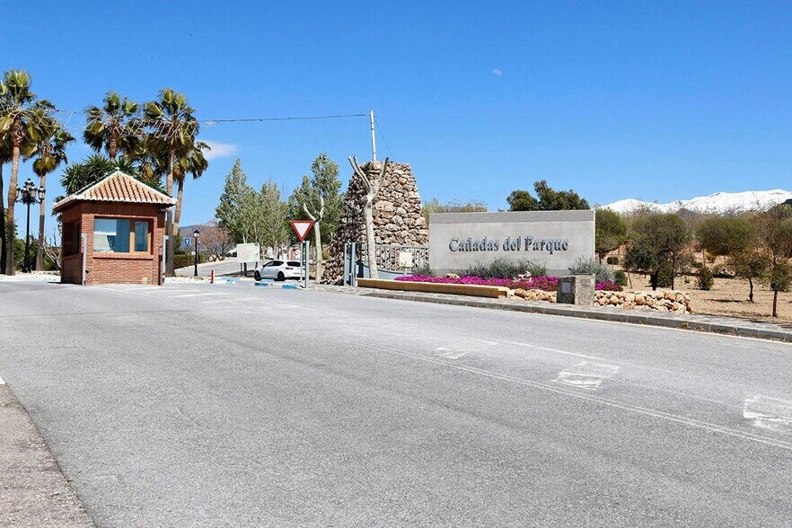 Land in Dílar, Granada for sale - Building Photo - Image 2 of 21