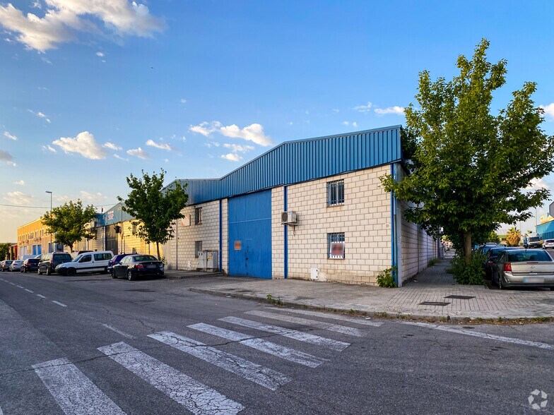 Avenida de los Yeseros, 45, Valdemoro, Madrid for sale - Primary Photo - Image 1 of 1