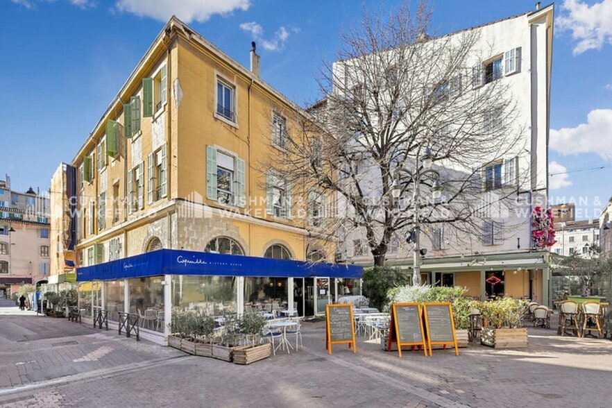 Office in Marseille to rent - Building Photo - Image 3 of 15