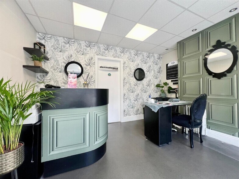 14 Mill St, Clowne for sale - Interior Photo - Image 2 of 8