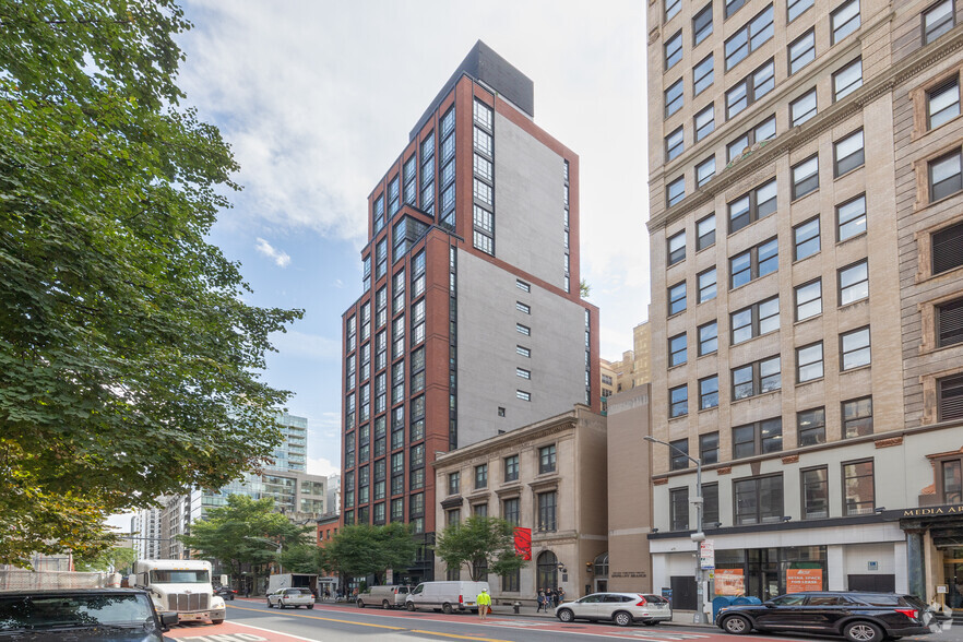 234 E 23rd St, New York, NY for sale - Primary Photo - Image 1 of 1