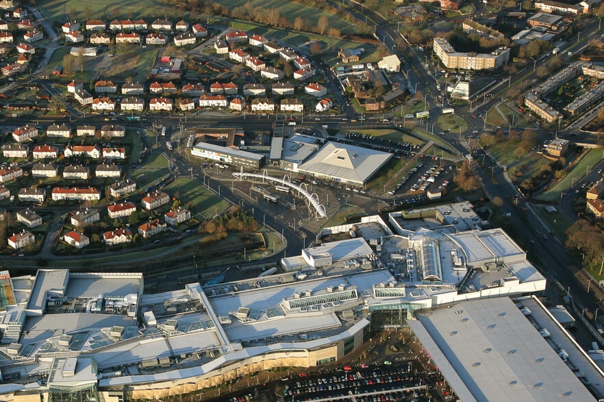 27 Cowglen Rd, Glasgow to rent - Building Photo - Image 3 of 7