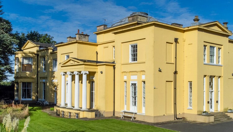 Main St, Newark for sale - Primary Photo - Image 1 of 23