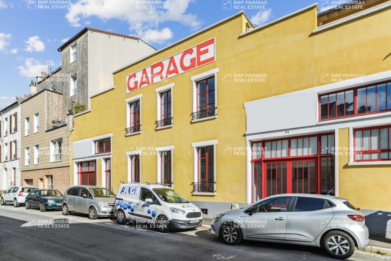 Office in Montreuil for sale Building Photo- Image 1 of 14