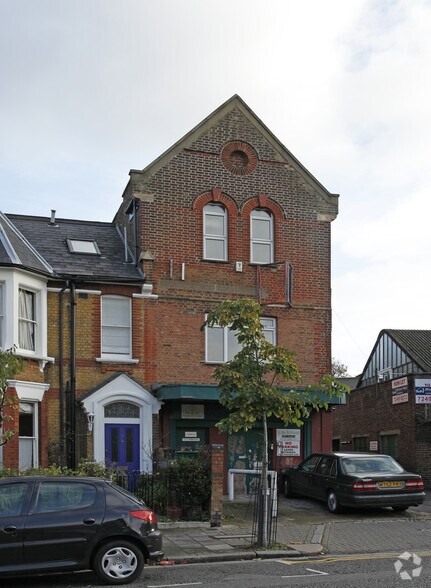 2 Bouverie Rd, London to rent - Building Photo - Image 3 of 4