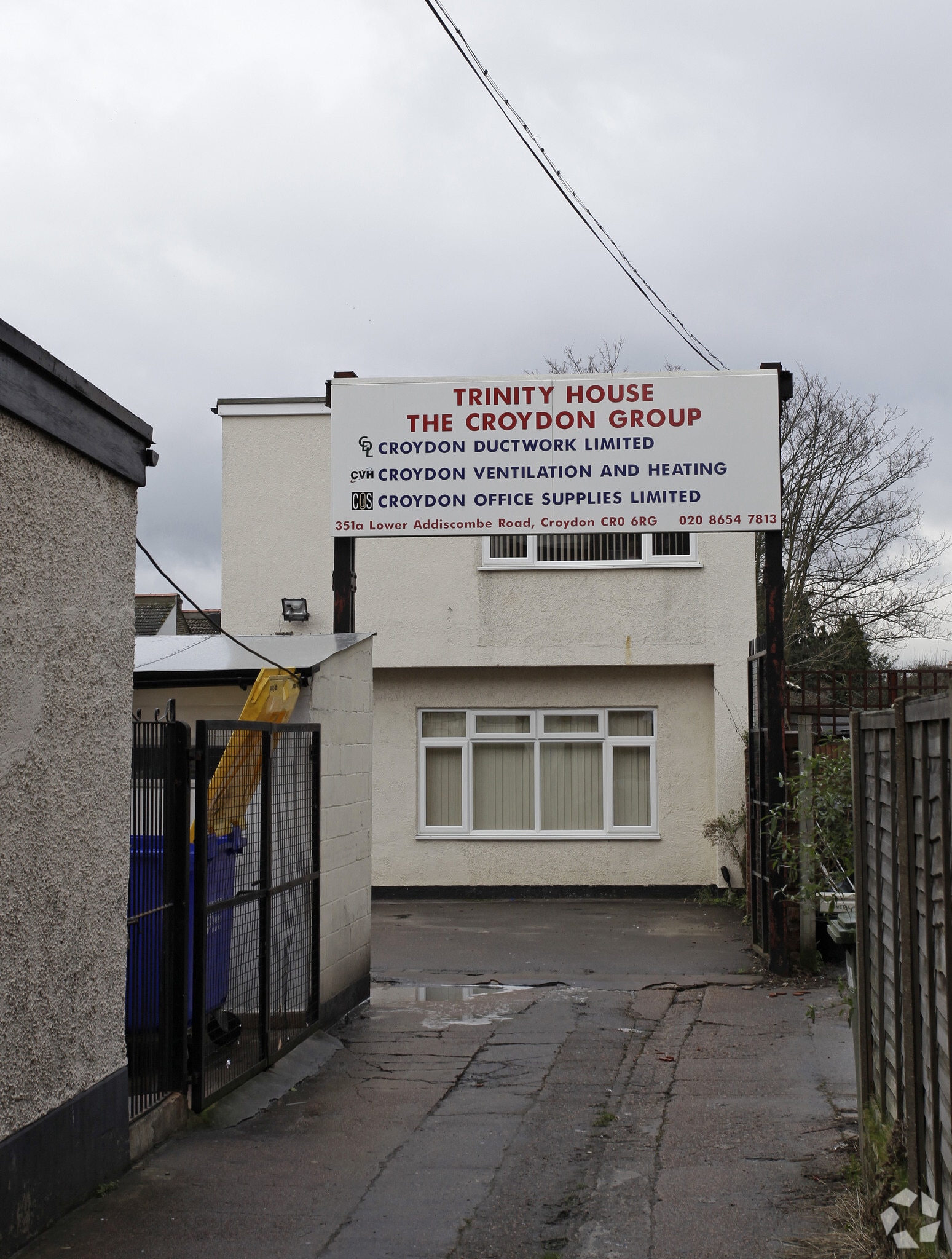 351A Lower Addiscombe Rd, Croydon for sale Primary Photo- Image 1 of 3