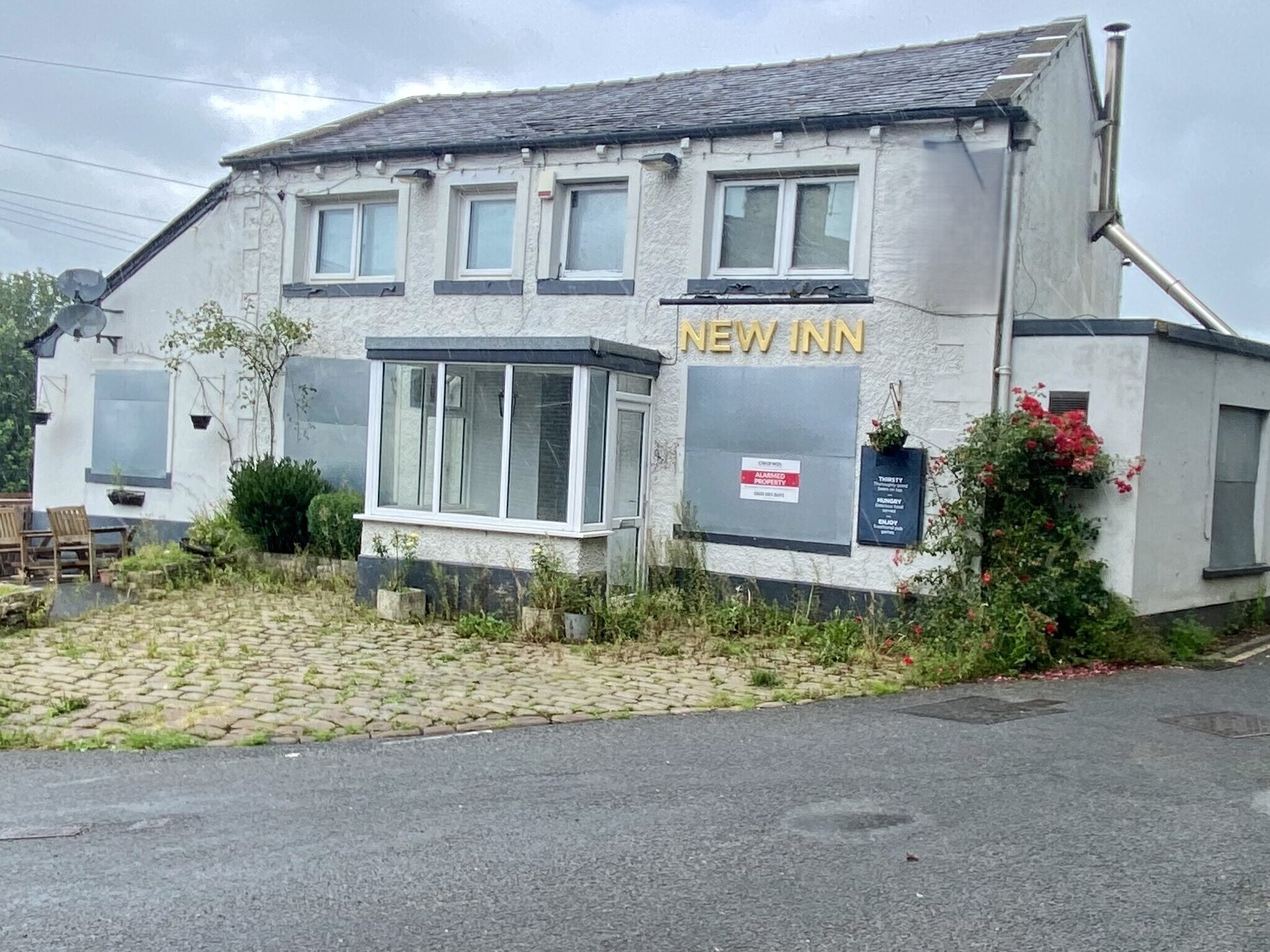 Skipton Old Rd, Foulridge for sale Primary Photo- Image 1 of 4