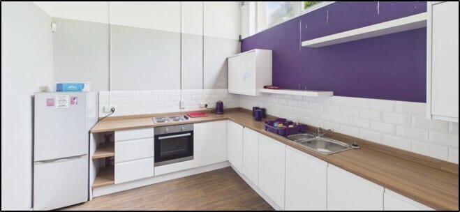 100 Merrylee Rd, Glasgow for sale - Building Photo - Image 3 of 4