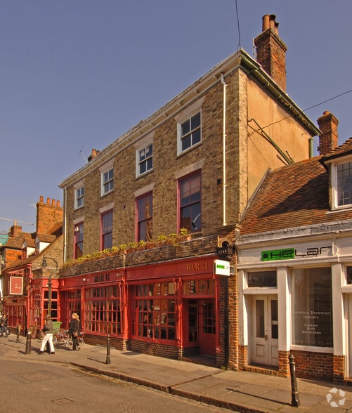 11 Burgate, Canterbury to rent - Building Photo - Image 2 of 3